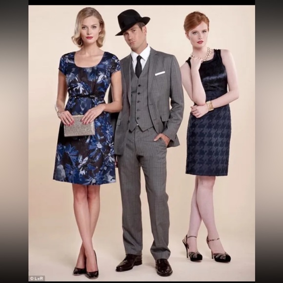 Banana Republic Mad Men Collection Blue Begonia Sheath Dress. - Picture 9 of 11